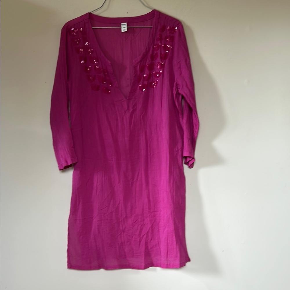 Old Navy pink tunic with sequin trim to wear as a top or to the beach size M net